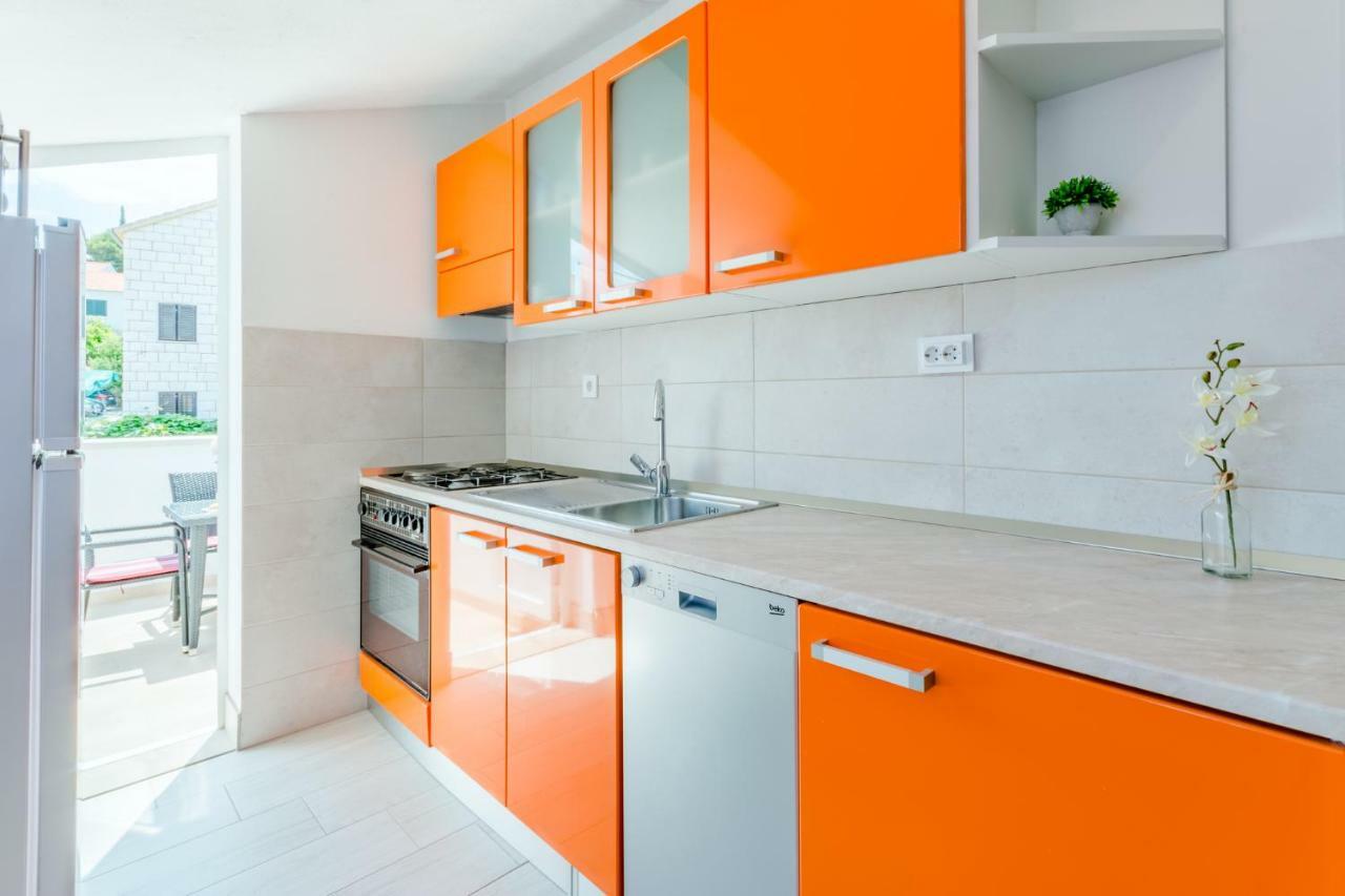 Villa Dinka Sutivan Zewnętrze zdjęcie