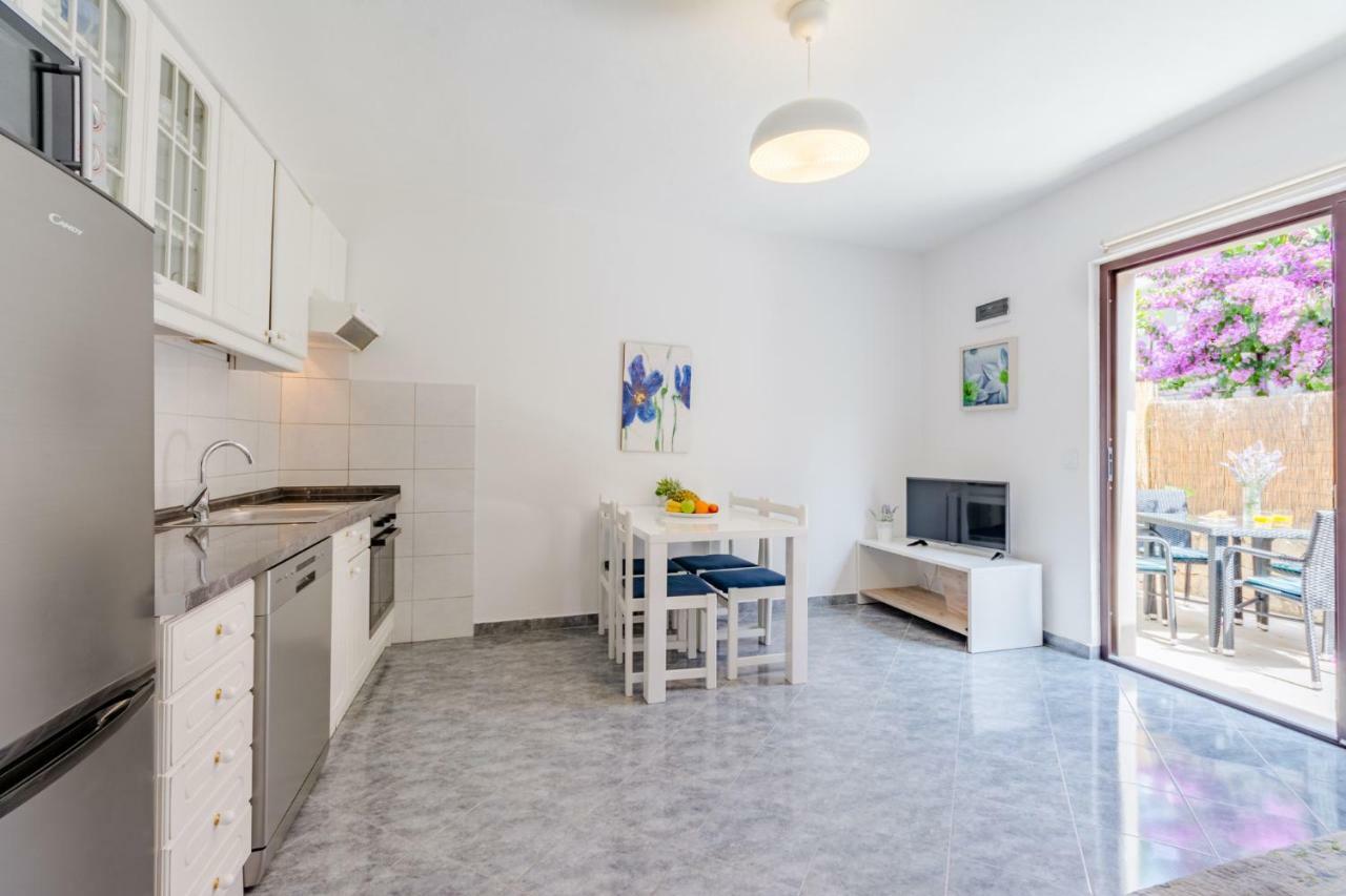 Villa Dinka Sutivan Zewnętrze zdjęcie